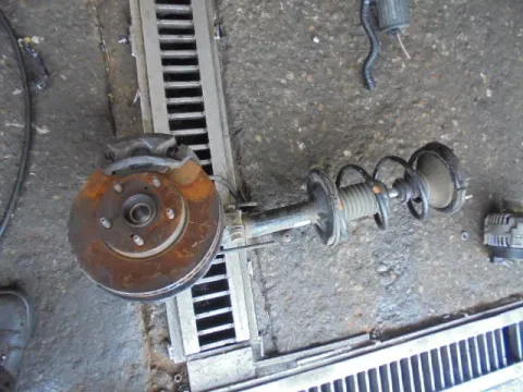 Άκρο Πλήρες Εμπρός Αριστερό Με ABS για TOYOTA AVENSIS (2003 - 2006) (T250) Άκρο Πλήρες Εμπρός Αριστερό Με ABS για TOYOTA AVENSIS (2003 - 2006) (T250)