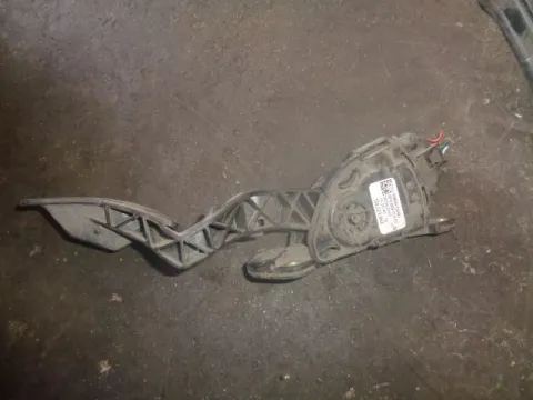 Πετάλ Γκαζιού 4940079J90 για SUZUKI SX4 (2007 - 2009) (RW) 1900 (D19AA) diesel 120 RW419 (YA61) DDiS Πετάλ Γκαζιού 4940079J90 για SUZUKI SX4 (2007 - 2009) (RW) 1900 (D19AA) diesel 120 RW419 (YA61) DDiS