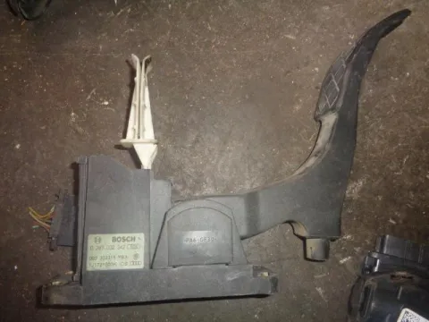 Πετάλ Γκαζιού  0281002342 για VW BORA (1998 - 2005) 1900 (AJM) Diesel 115 TDI Πετάλ Γκαζιού  0281002342 για VW BORA (1998 - 2005) 1900 (AJM) Diesel 115 TDI