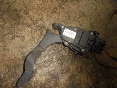 Πετάλ Γκαζιού 2S619F836AA για FORD FIESTA (2002 - 2005) Mk5a 1400 (F6JA) Diesel 68 TDCi Πετάλ Γκαζιού 2S619F836AA για FORD FIESTA (2002 - 2005) Mk5a 1400 (F6JA) Diesel 68 TDCi
