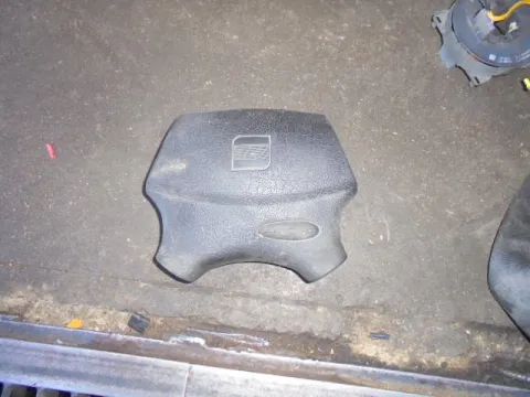 Αερόσακος Εμπρός Οδηγού χωρίς Τιμόνι για SEAT CORDOBA (1993 - 1995) (6K) , (1995 - 1997) (6K) Αερόσακος Εμπρός Οδηγού χωρίς Τιμόνι για SEAT CORDOBA (1993 - 1995) (6K) , (1995 - 1997) (6K)