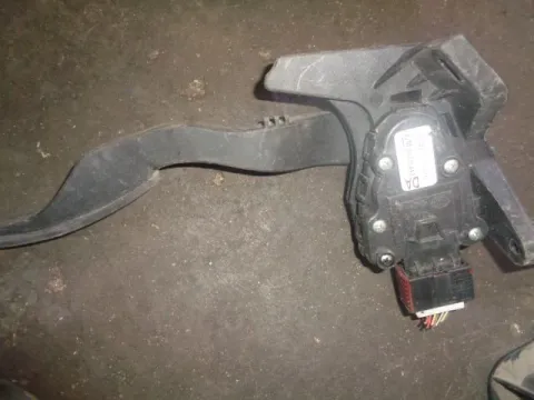 Πετάλ Γκαζιού GM93335443 για OPEL MERIVA (2007 - 2010) 1300 (Z 13 DTJ) Diesel 75 (eBay) Πετάλ Γκαζιού GM93335443 για OPEL MERIVA (2007 - 2010) 1300 (Z 13 DTJ) Diesel 75 (eBay)