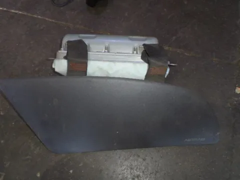 Αερόσακος Εμπρός Συνοδηγού για FORD FOCUS (1998 - 2001) Mk1a , (2002 - 2004) Mk1b Αερόσακος Εμπρός Συνοδηγού για FORD FOCUS (1998 - 2001) Mk1a , (2002 - 2004) Mk1b