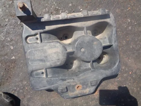 Βάση Μπαταρίας για AUDI A3 (1996 - 2000) (8L) *Δ* Βάση Μπαταρίας για AUDI A3 (1996 - 2000) (8L) *Δ*