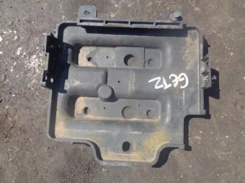 Βάση Μπαταρίας για HYUNDAI GETZ (2002 - 2005) (TB) *Δ* Βάση Μπαταρίας για HYUNDAI GETZ (2002 - 2005) (TB) *Δ*