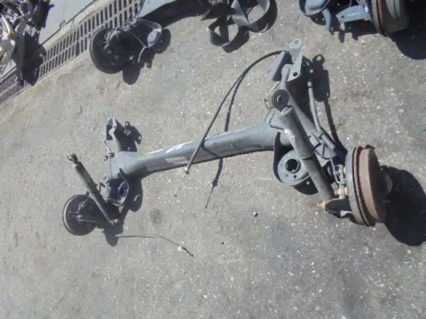 Πίσω Άξονας Ταμπούρα για FIAT PUNTO (1999 - 2003) (188) *ΔΒ* Πίσω Άξονας Ταμπούρα για FIAT PUNTO (1999 - 2003) (188) *ΔΒ*
