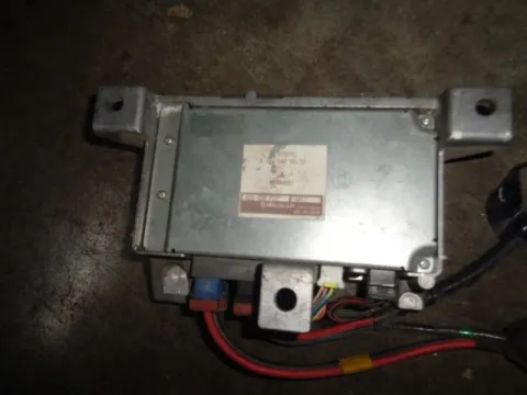 Εγκέφαλος Γωνίας Τιμονιού (Steering angle ECU) MR594091 για MITSUBISHI COLT (2005 - 2008 ) (CZ) Εγκέφαλος Γωνίας Τιμονιού (Steering angle ECU) MR594091 για MITSUBISHI COLT (2005 - 2008 ) (CZ)