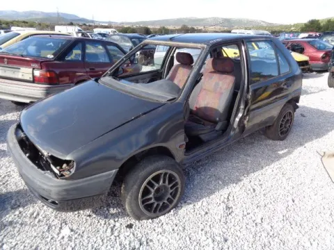 Τροπέτο Αμάξι κομπλέ για CITROEN SAXO (1996 - 1999) (S) Ηatchback - 5dr *ΔΒ* Τροπέτο Αμάξι κομπλέ για CITROEN SAXO (1996 - 1999) (S) Ηatchback - 5dr *ΔΒ*