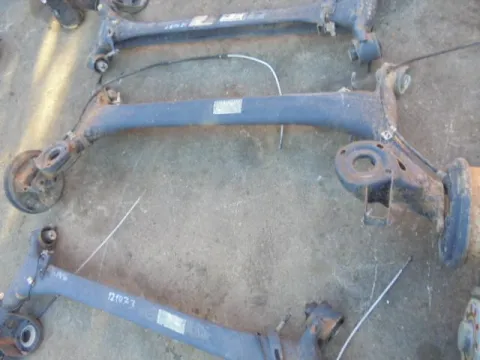 Πίσω Άξονας Ταμπούρα για VW POLO (2002 - 2005) (9N) *ΔΒ* Πίσω Άξονας Ταμπούρα για VW POLO (2002 - 2005) (9N) *ΔΒ*