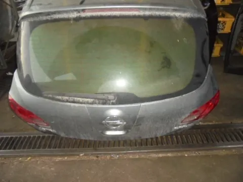 Πορτ-Μπαγκάζ (Ελαττωματικό) για OPEL ASTRA (2010 - 2012) J Hatchback - 5dr *Γ* Πορτ-Μπαγκάζ (Ελαττωματικό) για OPEL ASTRA (2010 - 2012) J Hatchback - 5dr *Γ*