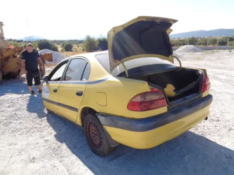 Τροπέτο Αμάξι Κουφάρι με Πίσω Άξονα για TOYOTA AVENSIS (2000 - 2003) (T220) Sedan - 4dr *ΔΒ* -  Τροπέτο Αμάξι Κουφάρι με Πίσω Άξονα για TOYOTA AVENSIS (2000 - 2003) (T220) Sedan - 4dr *ΔΒ* -