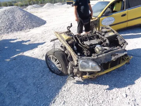 Τροπέτο Εμπρός Σασιά με Κινητήρα, Σασμάν και Κομπλέ Συστημα Διεύθυνσης για TOYOTA AVENSIS (2000 - 2003) (T220) *ΔΒ* - 