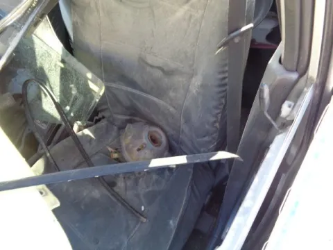 Τροπέτο Αμάξι Κουφάρι με Πίσω Άξονα για MITSUBISHI CARISMA (1999 - 2004) (DA) Sedan - 4dr *ΔΒ* -  Τροπέτο Αμάξι Κουφάρι με Πίσω Άξονα για MITSUBISHI CARISMA (1999 - 2004) (DA) Sedan - 4dr *ΔΒ* -