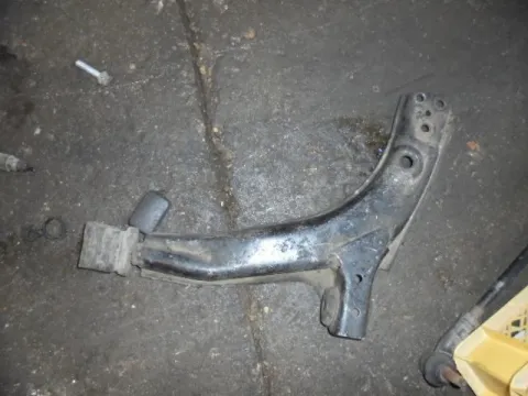 Ψαλίδι Εμπρός Αριστερό για CHEVROLET - DAEWOO LANOS (1997 - 2000) (T100) ΠΑΛΕΤΑ 1 *223235* Ψαλίδι Εμπρός Αριστερό για CHEVROLET - DAEWOO LANOS (1997 - 2000) (T100) ΠΑΛΕΤΑ 1 *223235*