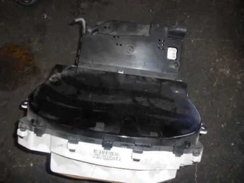 Κοντέρ για TOYOTA YARIS (1999 - 2002) (XP10) Κοντέρ για TOYOTA YARIS (1999 - 2002) (XP10)