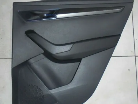 Επένδυση Πόρτας (Ταπετσαρία) Πίσω Δεξιά για SKODA KAROQ (2018 - ) (eBay) Επένδυση Πόρτας (Ταπετσαρία) Πίσω Δεξιά για SKODA KAROQ (2018 - ) (eBay)