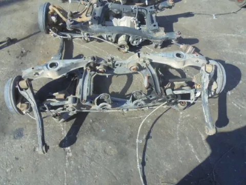Πίσω Άξονας Ταμπούρα -ABS Χωρίς Διαφορικό για SUZUKI GRAND VITARA (2006 - 2009) (JB) 4*4 *ΔΒ* Πίσω Άξονας Ταμπούρα -ABS Χωρίς Διαφορικό για SUZUKI GRAND VITARA (2006 - 2009) (JB) 4*4 *ΔΒ*