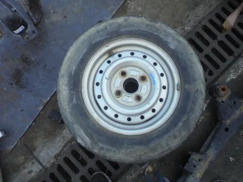 Ζαντολάστιχο 2ΑΔΑ ΚΑΡΕ 4x100 BRIDGESTONE 145/80/R12 (1100) *  για ΔΙΕΘΝΗ *Δ* Ζαντολάστιχο 2ΑΔΑ ΚΑΡΕ 4x100 BRIDGESTONE 145/80/R12 (1100) *  για ΔΙΕΘΝΗ *Δ*