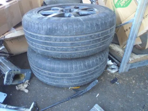 Ζαντολάστιχο 2ΑΔΑ GOODYEAR 235/65/R17 (3315) * για AUDI Q5 (2008 - 2013) (8R) *Δ* - 