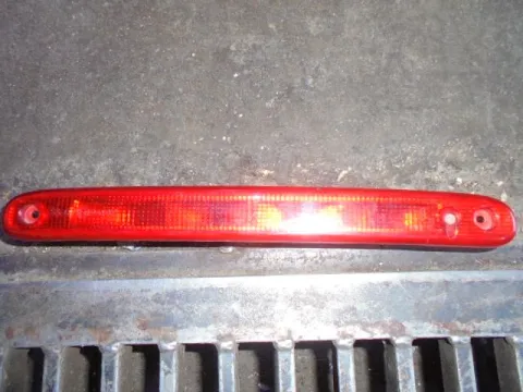Φανάρι Πίσω Μεσαίο Στοπ για TOYOTA AYGO (2005 - 2009) (B10) , (2009 - 2012) (B10) Φανάρι Πίσω Μεσαίο Στοπ για TOYOTA AYGO (2005 - 2009) (B10) , (2009 - 2012) (B10)