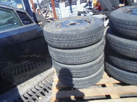 Ζαντολάστιχο4ΑΔΑ Καρέ 4x100 BRIDGESTONE 145/80/R12 (4912) * για ΔΙΕΘΝΗ *Δ* -  Ζαντολάστιχο4ΑΔΑ Καρέ 4x100 BRIDGESTONE 145/80/R12 (4912) * για ΔΙΕΘΝΗ *Δ* -