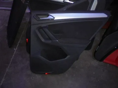 Επένδυση Πόρτας (Ταπετσαρία) Πίσω Δεξιά για VW TIGUAN (2016 - ) Επένδυση Πόρτας (Ταπετσαρία) Πίσω Δεξιά για VW TIGUAN (2016 - )