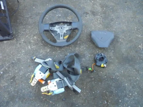 Σετ Αερόσακων Εμπρός (με Ταμπλό) για HYUNDAI GETZ (2006 - 2009 ) (TB) *Γ* -  Σετ Αερόσακων Εμπρός (με Ταμπλό) για HYUNDAI GETZ (2006 - 2009 ) (TB) *Γ* -