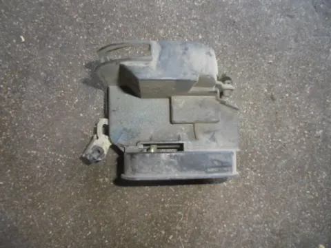 Κλειδαριά μηχανική Εμπρός Δεξιά για FIAT PUNTO (1994 - 1999) (176) Ηatchback - 5dr Κλειδαριά μηχανική Εμπρός Δεξιά για FIAT PUNTO (1994 - 1999) (176) Ηatchback - 5dr