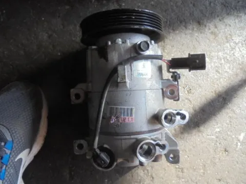 Συμπιεστής A-C (Κομπρέσορας) για HYUNDAI i20 (2015 - ) 1100 CRDi I3 (diesel) (D3FA) Συμπιεστής A-C (Κομπρέσορας) για HYUNDAI i20 (2015 - ) 1100 CRDi I3 (diesel) (D3FA)