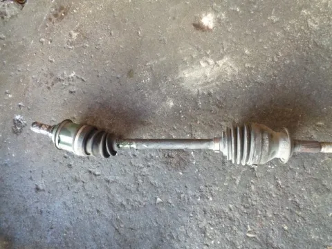 Ημιαξόνιο Εμπρός Αριστερό για DAIHATSU TERIOS (2006 - 2009) (J200) Ημιαξόνιο Εμπρός Αριστερό για DAIHATSU TERIOS (2006 - 2009) (J200)