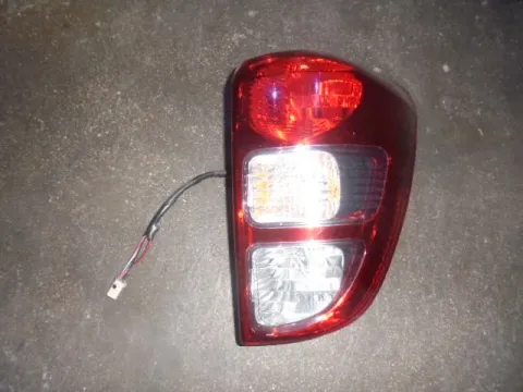 Φανάρι Πίσω Δεξί Ελαττωματικό για DAIHATSU TERIOS (2006 - 2009) (J200) Φανάρι Πίσω Δεξί Ελαττωματικό για DAIHATSU TERIOS (2006 - 2009) (J200)