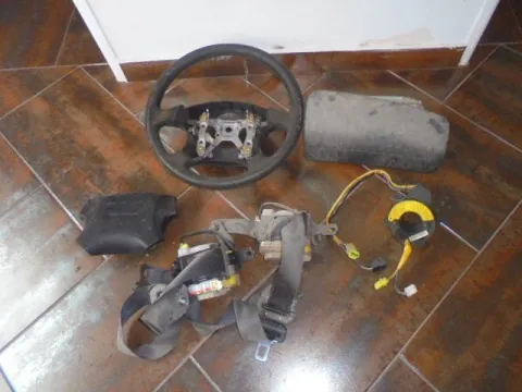 Σετ Αερόσακων Εμπρός (χ.Ταμπλό) για SUBARU LEGACY (1999 - 2003) (BE) (BH) *Γ* Σετ Αερόσακων Εμπρός (χ.Ταμπλό) για SUBARU LEGACY (1999 - 2003) (BE) (BH) *Γ*