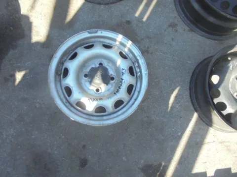 Ζάντα R13 για TOYOTA STARLET (1990 - 1995) (EP80-2) *Δ* Ζάντα R13 για TOYOTA STARLET (1990 - 1995) (EP80-2) *Δ*