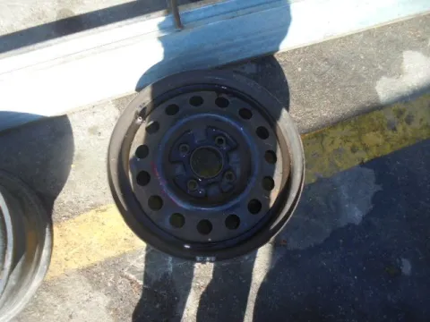 Ζάντα ΚΑΡΕ 4x114 R15 για ΔΙΕΘΝΗ *Δ* Ζάντα ΚΑΡΕ 4x114 R15 για ΔΙΕΘΝΗ *Δ*