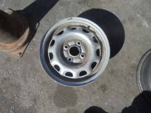 Ζάντα R13 για TOYOTA STARLET (1990 - 1995) (EP80-2) *Δ* Ζάντα R13 για TOYOTA STARLET (1990 - 1995) (EP80-2) *Δ*