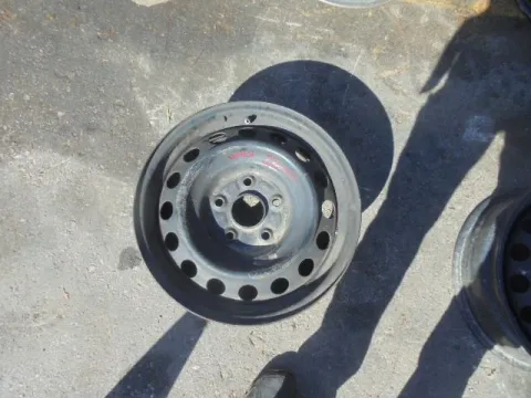 Ζάντα R15 για TOYOTA COROLLA (2004 - 2007) (E120) *Δ* Ζάντα R15 για TOYOTA COROLLA (2004 - 2007) (E120) *Δ*