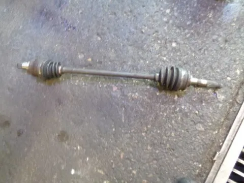 Ημιαξόνιο Εμπρός Δεξί για SUBARU M80 (1991 - 1992) Ημιαξόνιο Εμπρός Δεξί για SUBARU M80 (1991 - 1992)