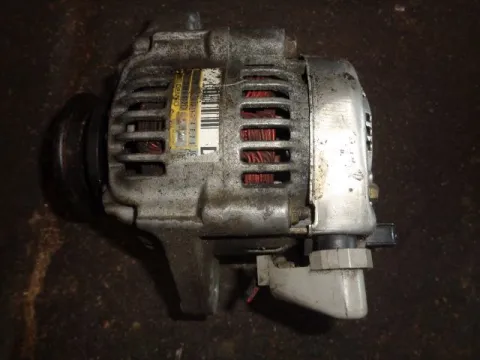 Δυναμό - Εναλλάκτης 2706087211 για DAIHATSU CUORE (1990 - 1995) III 800 (ED-10 K) petrol 41 (L201) Δυναμό - Εναλλάκτης 2706087211 για DAIHATSU CUORE (1990 - 1995) III 800 (ED-10 K) petrol 41 (L201)