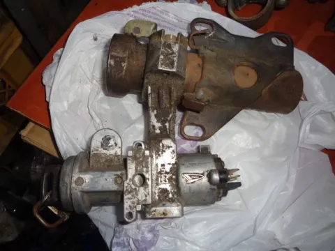 Διακόπτης Μίζας για DAIHATSU CUORE (1990 - 1995) III -  Διακόπτης Μίζας για DAIHATSU CUORE (1990 - 1995) III -