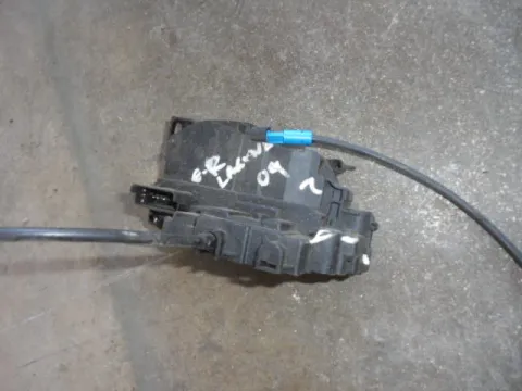Ηλεκτρομαγνητική Κλειδαριά Εμπρός Δεξιά 6Pin για RENAULT LAGUNA (2007 - 2012) Ηλεκτρομαγνητική Κλειδαριά Εμπρός Δεξιά 6Pin για RENAULT LAGUNA (2007 - 2012)