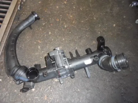 Σώμα Πεταλούδας 030145673M για VW GOLF (2004 - 2008) Mk5 (1K1) 1400 ((BMY)) Petrol 140 TSI -  Σώμα Πεταλούδας 030145673M για VW GOLF (2004 - 2008) Mk5 (1K1) 1400 ((BMY)) Petrol 140 TSI -