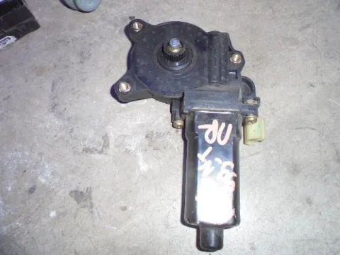 Γρύλος Παραθύρου Μοτερ Πίσω Δεξί 2pin για HYUNDAI ACCENT (1999 - 2002) (CG) (LC) Γρύλος Παραθύρου Μοτερ Πίσω Δεξί 2pin για HYUNDAI ACCENT (1999 - 2002) (CG) (LC)