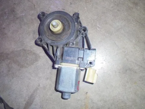 Γρύλος Παραθύρου Μοτερ Εμπρός Δεξί 2pin για FORD FIESTA (2008 - 2012) Mk6 (JA8) Γρύλος Παραθύρου Μοτερ Εμπρός Δεξί 2pin για FORD FIESTA (2008 - 2012) Mk6 (JA8)