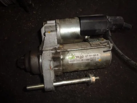 Μίζα 2410095757 για VW GOLF (2009 - 2013) Mk6 (5K1) 1400 (CAVD) Petrol 160 TSI Μίζα 2410095757 για VW GOLF (2009 - 2013) Mk6 (5K1) 1400 (CAVD) Petrol 160 TSI