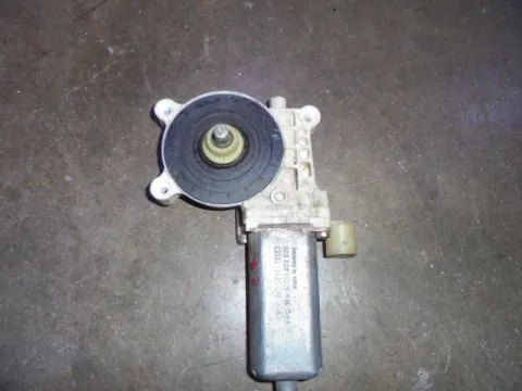 Γρύλος Παραθύρου Μοτερ Εμπρός Δεξί 2pin για RENAULT CLIO (1998 - 2001) (BB_) (CB_) , (2001 - 2005) (BB_) (CB_) Γρύλος Παραθύρου Μοτερ Εμπρός Δεξί 2pin για RENAULT CLIO (1998 - 2001) (BB_) (CB_) , (2001 - 2005) (BB_) (CB_)