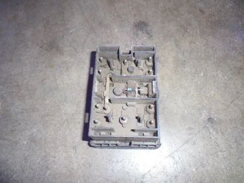 Διακόπτης Παραθύρων Κεντρικός Αριστερής 4πλος 11pin για BMW 5 Series (1988 - 1995) (E34) -  Διακόπτης Παραθύρων Κεντρικός Αριστερής 4πλος 11pin για BMW 5 Series (1988 - 1995) (E34) -