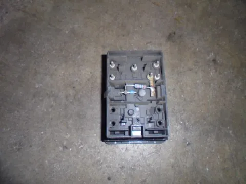 Διακόπτης Παραθύρων Κεντρικός Αριστερής 2πλος 6pin για BMW 5 Series (1988 - 1995) (E34) -  Διακόπτης Παραθύρων Κεντρικός Αριστερής 2πλος 6pin για BMW 5 Series (1988 - 1995) (E34) -