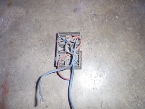 Διακόπτης Παραθύρων Κεντρικός Αριστερής 2πλος 6pin για BMW 5 Series (1988 - 1995) (E34) -  Διακόπτης Παραθύρων Κεντρικός Αριστερής 2πλος 6pin για BMW 5 Series (1988 - 1995) (E34) -