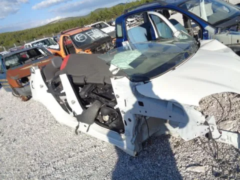 Τροπέτο Αμάξι Κουφάρι Χ. Πίσω Άξονα για FIAT PANDA (2012 - ) ( ) *ΔΒ* Τροπέτο Αμάξι Κουφάρι Χ. Πίσω Άξονα για FIAT PANDA (2012 - ) ( ) *ΔΒ*