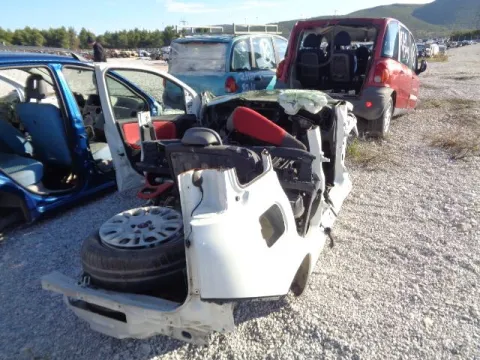 Τροπέτο Αμάξι Κουφάρι Χ. Πίσω Άξονα για FIAT PANDA (2012 - ) ( ) *ΔΒ* -  Τροπέτο Αμάξι Κουφάρι Χ. Πίσω Άξονα για FIAT PANDA (2012 - ) ( ) *ΔΒ* -